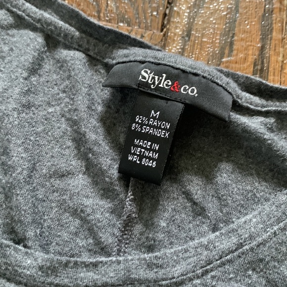 Dress - Picture 2 of 3